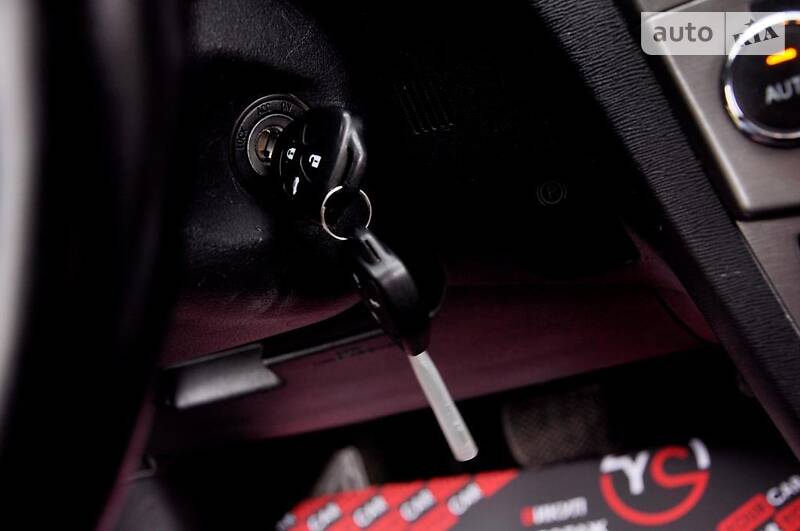Седан Toyota Avensis 2012 в Киеве фото 33 Седан Toyota Avensis 2012 в Киеве