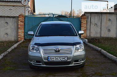 Седан Toyota Avensis 2003 в 