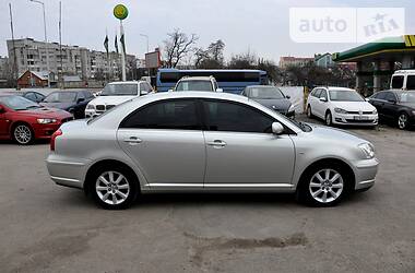 Седан Toyota Avensis 2006 в 