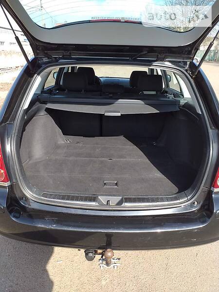 Універсал Toyota Avensis 2006 в Конотопі