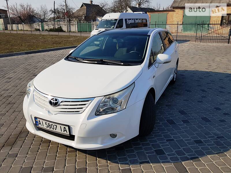 Універсал Toyota Avensis 2010 в Білій Церкві