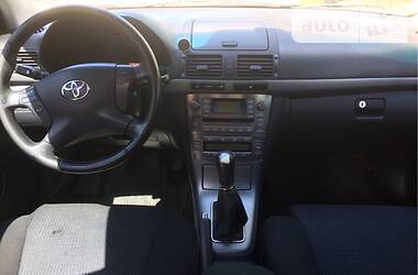 Седан Toyota Avensis 2008 в Києві