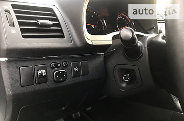 Універсал Toyota Avensis 2011 в 