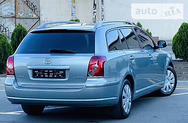 Универсал Toyota Avensis 2008 в Одессе