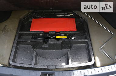 Седан Toyota Avensis 2009 в 