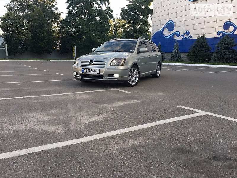 Універсал Toyota Avensis 2005 в Броварах