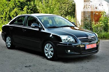 Седан Toyota Avensis 2007 в Ровно