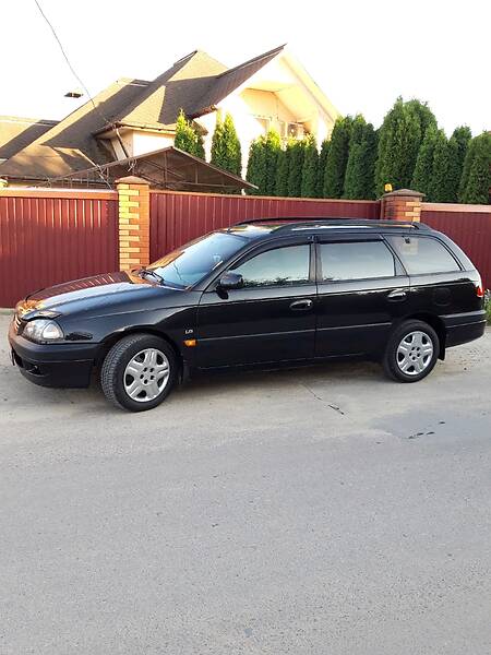 Універсал Toyota Avensis 1998 в Хмельницькому фото Універсал Toyota Avensis 1998 в Хмельницькому
