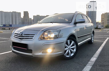 Toyota Avensis 2008