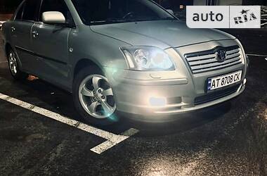 Седан Toyota Avensis 2005 в Ивано-Франковске