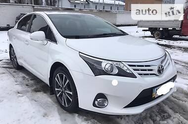 Седан Toyota Avensis 2012 в Киеве