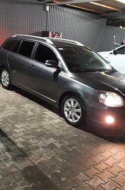 Универсал Toyota Avensis 2007 в Тернополе