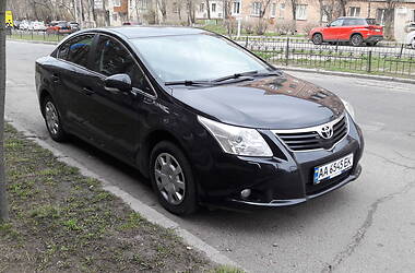 Toyota Avensis 2011