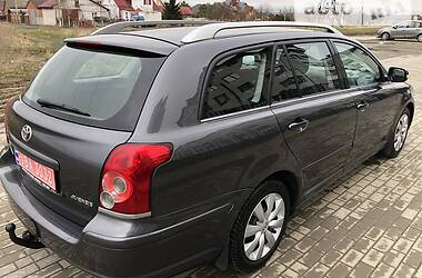 Універсал Toyota Avensis 2007 в Луцьку