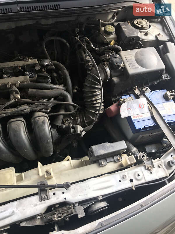 Универсал Toyota Avensis 2003 в Коломые