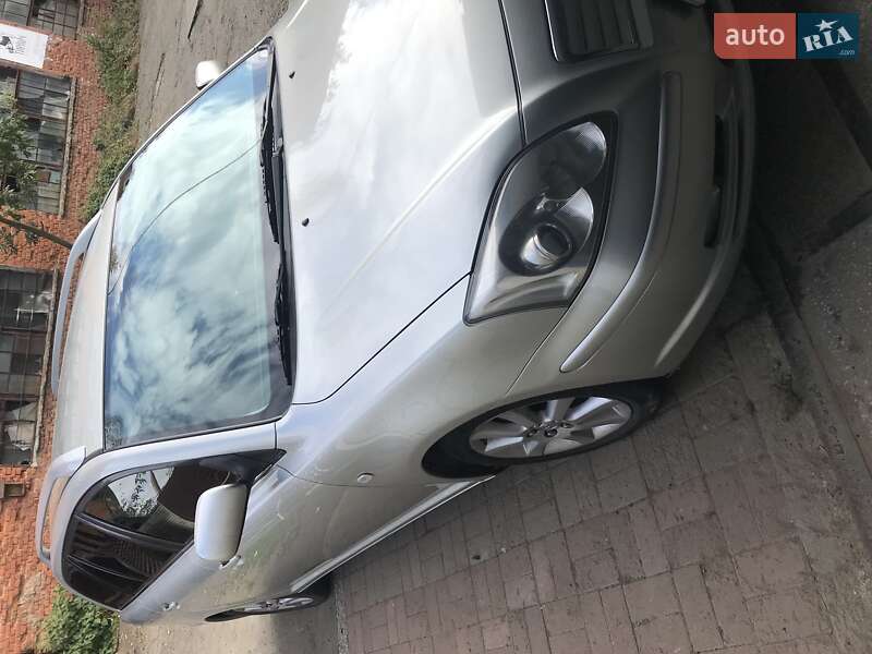 Универсал Toyota Avensis 2003 в Коломые