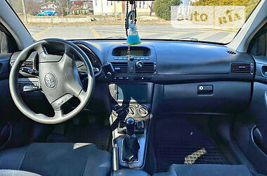 Универсал Toyota Avensis 2006 в 