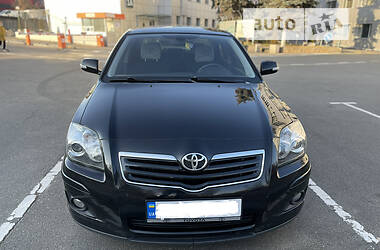 Седан Toyota Avensis 2007 в Києві