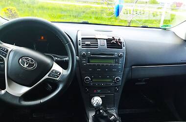 Универсал Toyota Avensis 2010 в Стрые