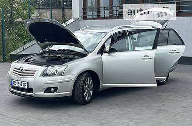 Универсал Toyota Avensis 2008 в 
