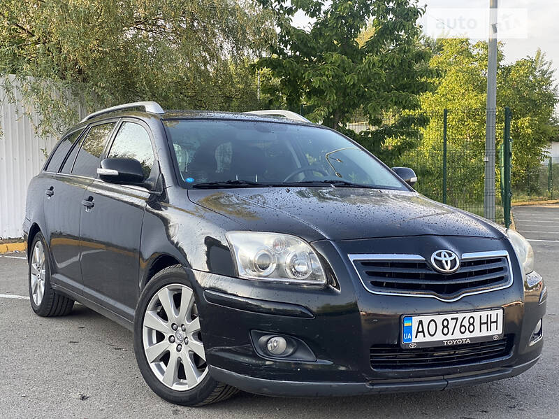 Универсал Toyota Avensis 2008 в Ужгороде