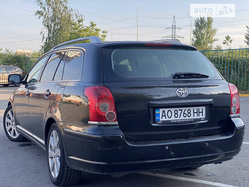 Универсал Toyota Avensis 2008 в Ужгороде