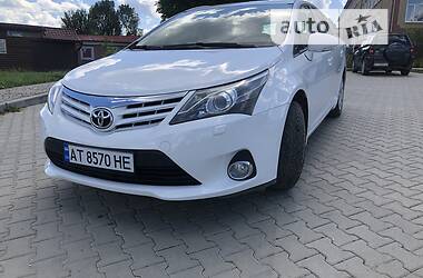 Универсал Toyota Avensis 2013 в Косове