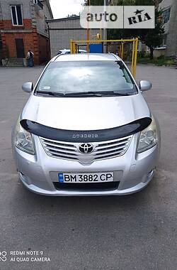 Универсал Toyota Avensis 2008 в Сумах