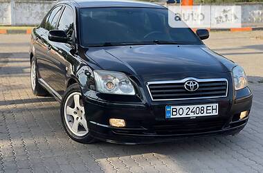 Седан Toyota Avensis 2004 в Луцке