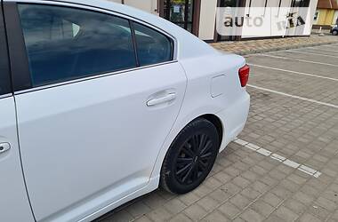 Седан Toyota Avensis 2012 в Стрые