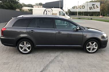 Универсал Toyota Avensis 2006 в 