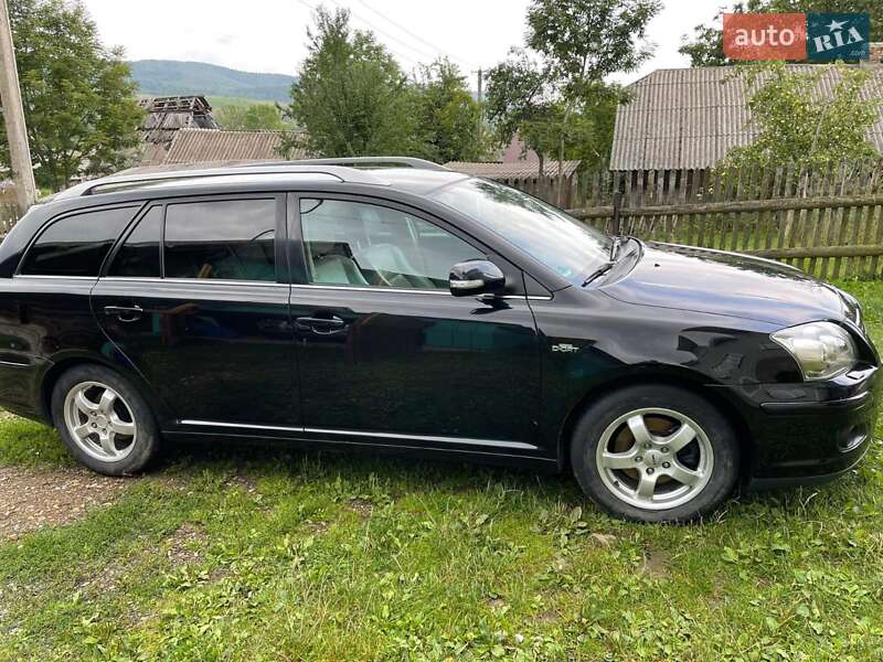 Універсал Toyota Avensis 2007 в Долині