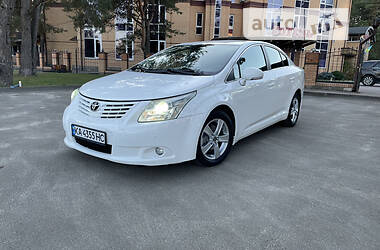 Toyota Avensis 2010