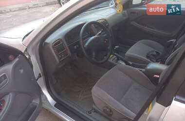 Седан Toyota Avensis 1998 в Одессе