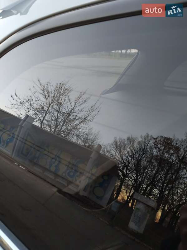 Универсал Toyota Avensis 2008 в Первомайске