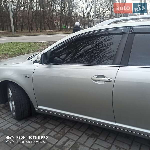 Универсал Toyota Avensis 2008 в Запорожье