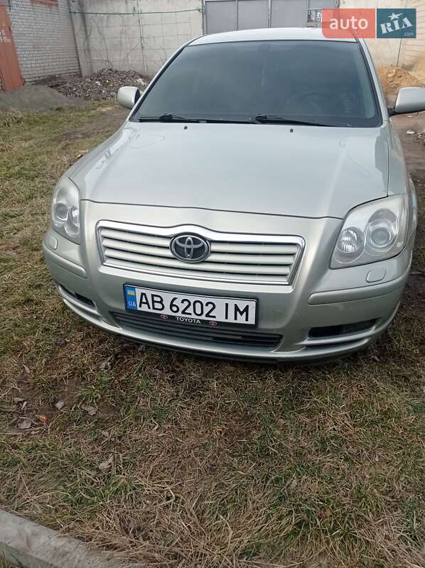 Седан Toyota Avensis 2005 в Жмеринке