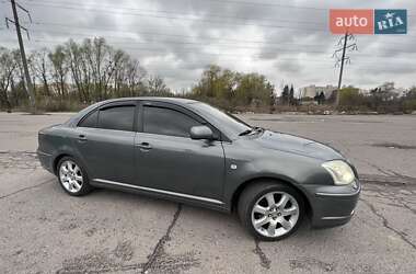 Седан Toyota Avensis 2005 в Полтаві