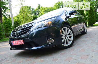 Універсал Toyota Avensis 2014 в Дрогобичі