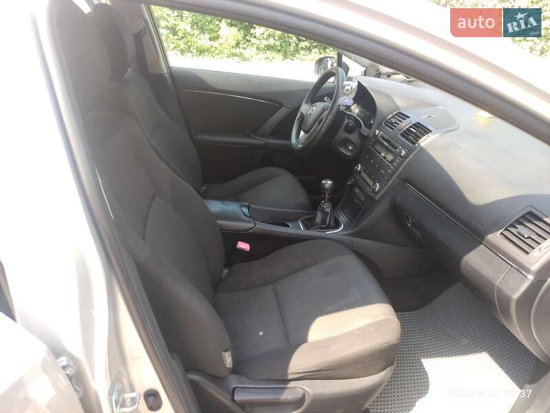 Универсал Toyota Avensis 2009 в Литине фото 11 Универсал Toyota Avensis 2009 в Литине