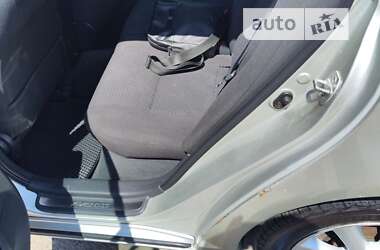 Универсал Toyota Avensis 2004 в 