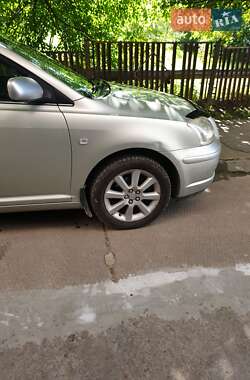 Универсал Toyota Avensis 2003 в 