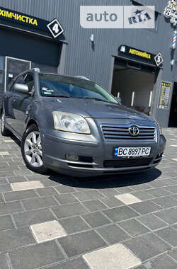 Универсал Toyota Avensis 2004 в Дрогобыче