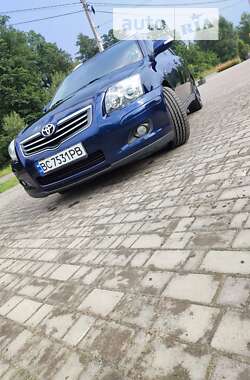 Універсал Toyota Avensis 2006 в Львові