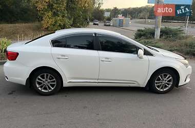 Седан Toyota Avensis 2012 в Днепре