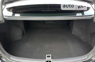 Седан Toyota Avensis 2015 в 