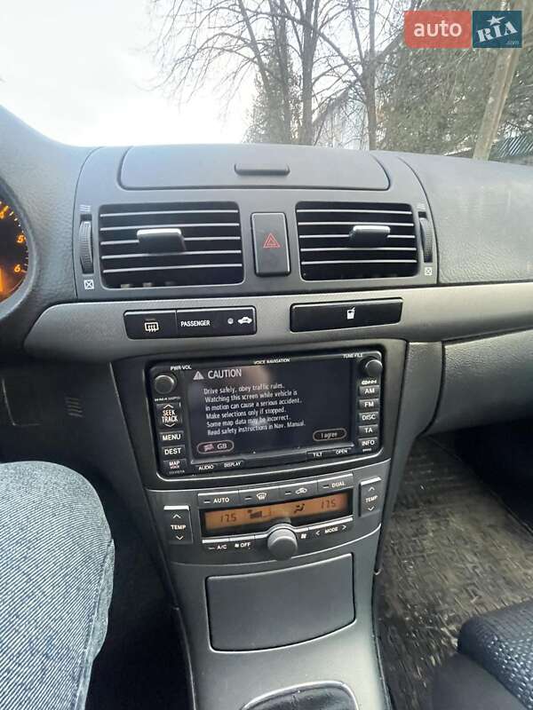 Універсал Toyota Avensis 2008 в Івано-Франківську