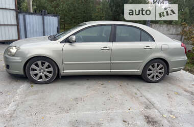 Лифтбек Toyota Avensis 2008 в Прилуках