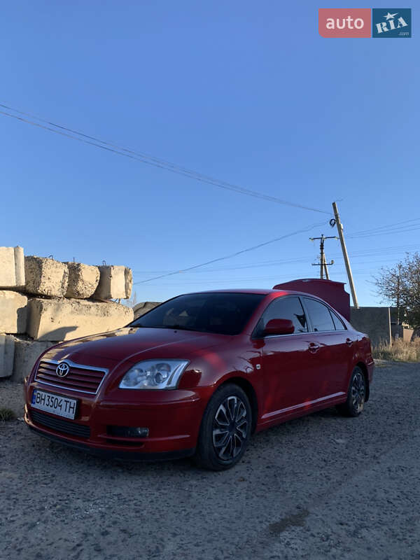Toyota Avensis 2004