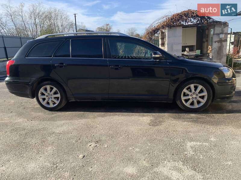 Универсал Toyota Avensis 2007 в Виннице